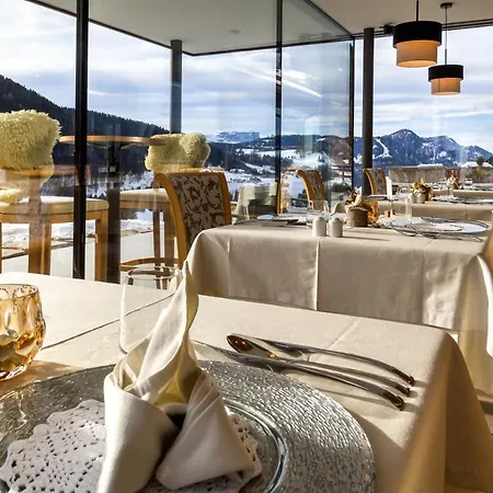 Hotel Fanes 4*